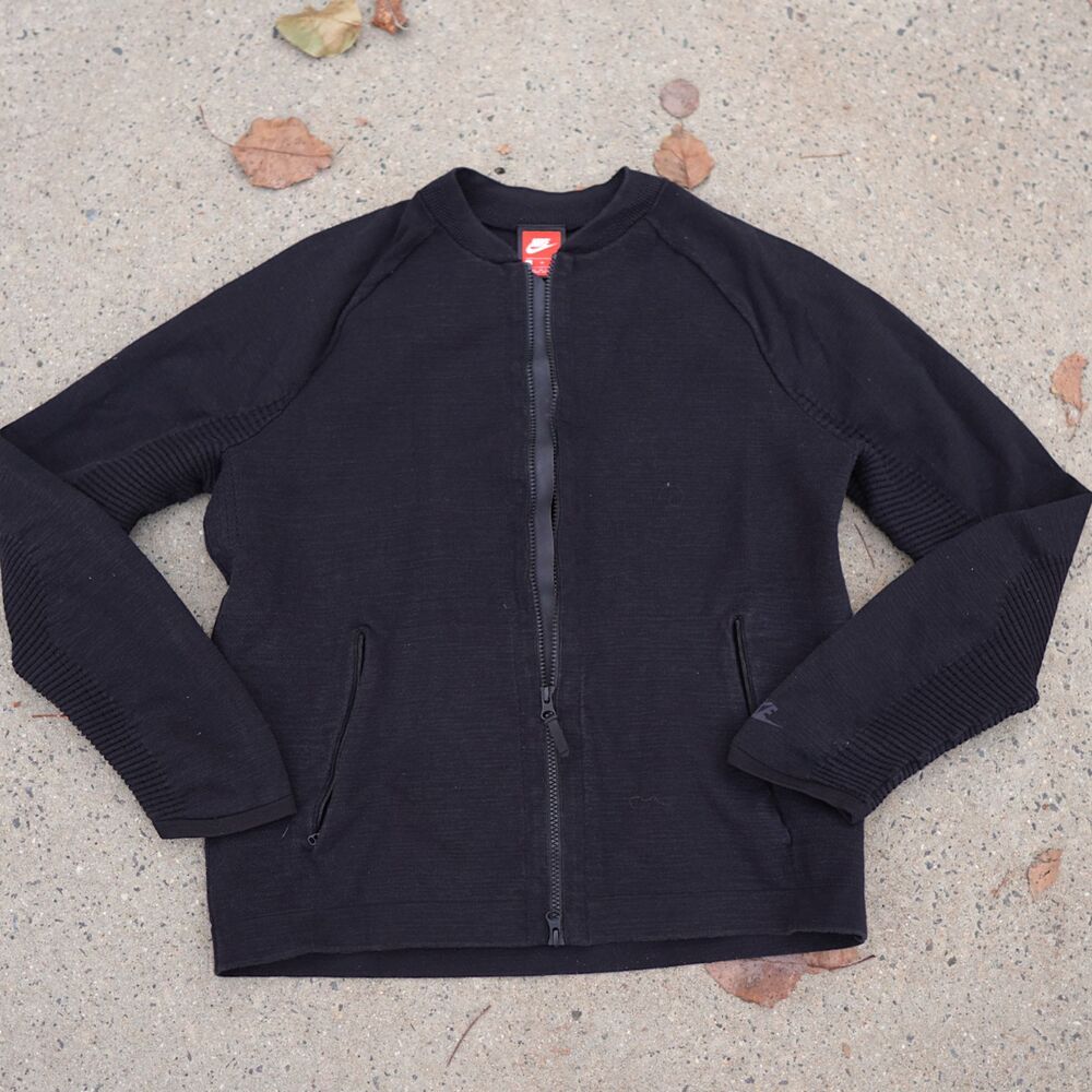 Nike Tech Knit Bomber Jacket M Black Full Zip Water Repellent 832178-010 Pack
